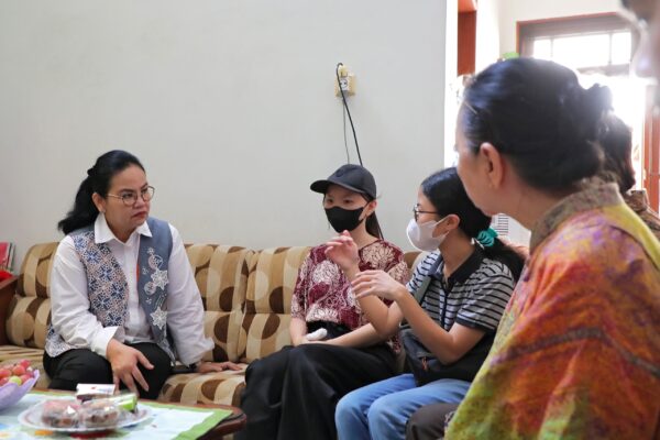 Dijenguk Wali Kota, Korban Begal Halmahera Sampaikan Terima Kasih