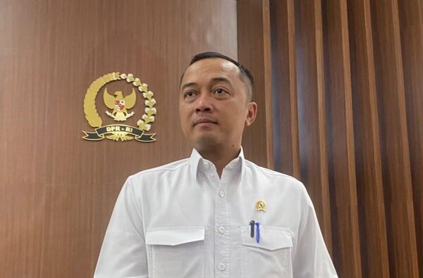 Satgas Mitigasi PHK Bergerak, Pemerintah Cari Jalan Keluar Atasi Krisis Gas Industri
